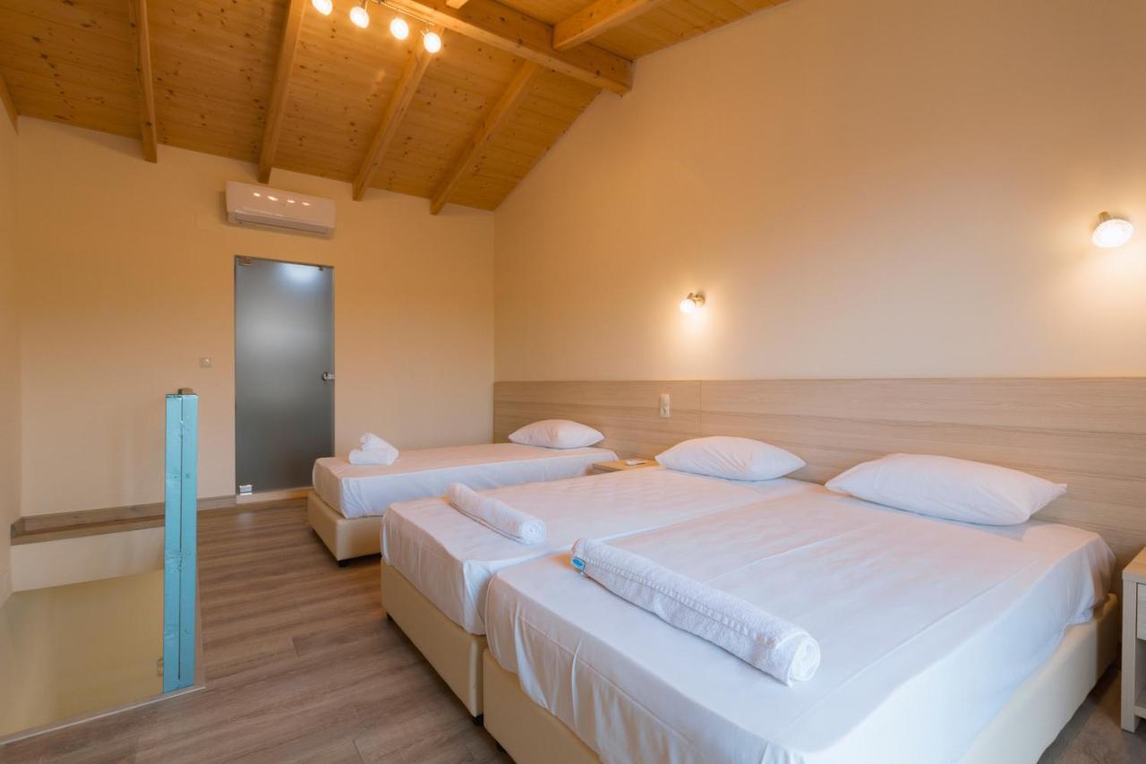 Bed and Breakfast Luca Mare Gouvia Zewnętrze zdjęcie