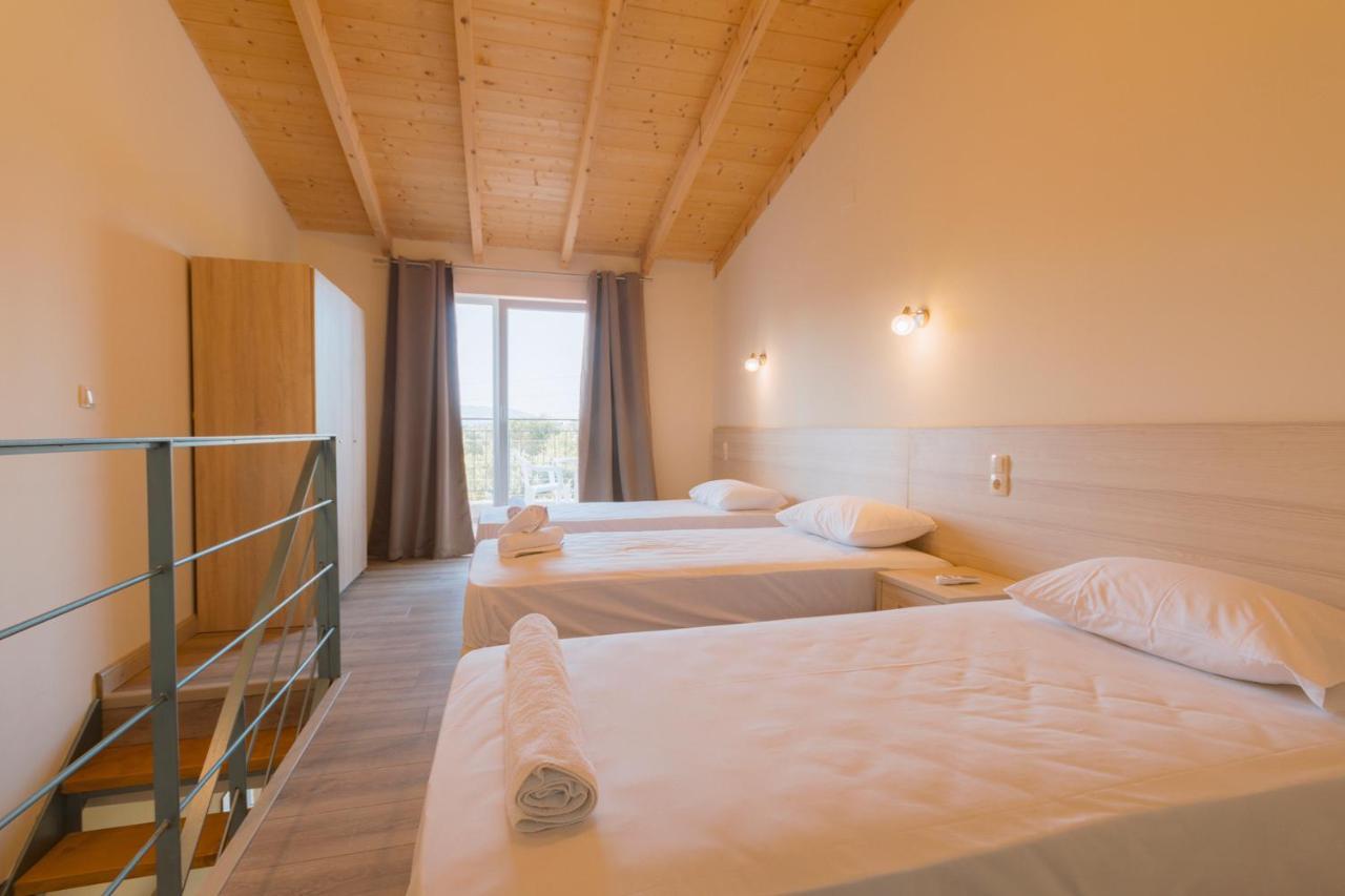 Bed and Breakfast Luca Mare Gouvia Zewnętrze zdjęcie