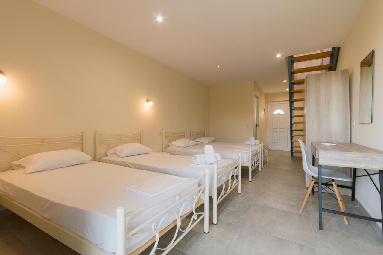 Bed and Breakfast Luca Mare Gouvia Zewnętrze zdjęcie